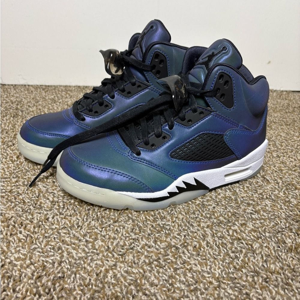 Air Jordan 5 Retro SE Iridescent Blue Black White Men's Shoes
